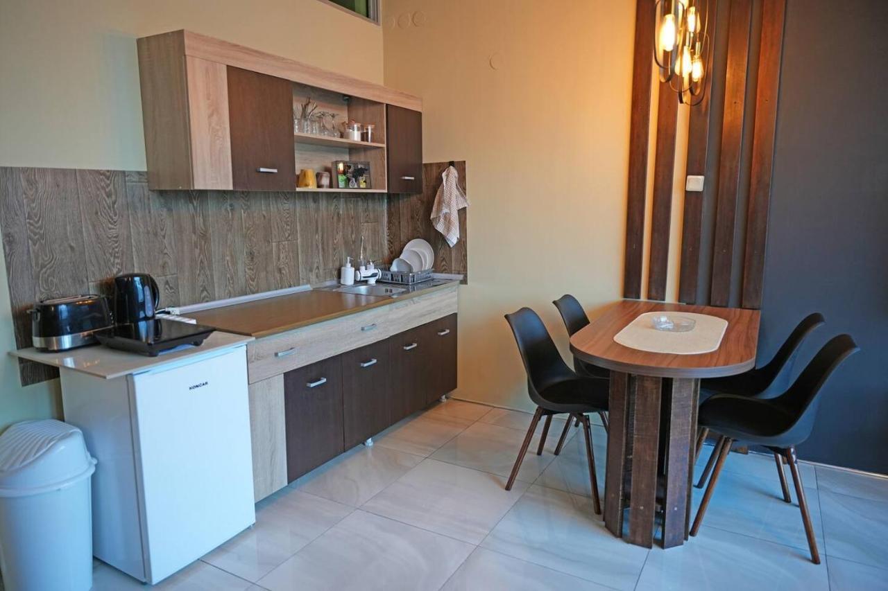 Black Diamond Nis Bagian luar foto